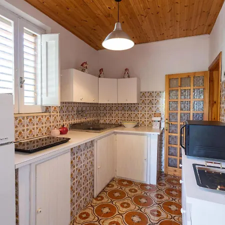 Nyaraló Bouganville By Interhome *
